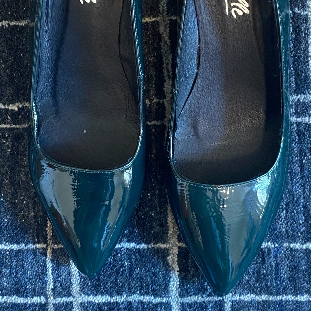 L’Intervalle Patent Block Heel Pumps - Picture 6 of 6